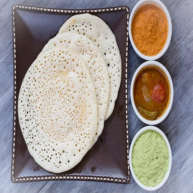Plain Uthappam.